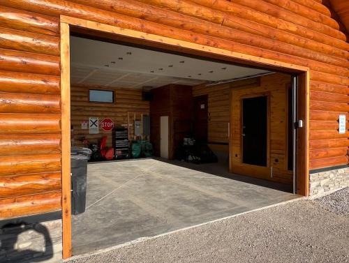 Luxe Teton View Log Cabin Hot Tub Large Groups - image 5