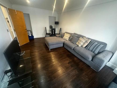 Forset Court, London