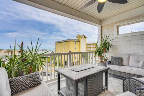 San Souci By The Sea - Your Folly Beach Oasis in Folly Beach, USA