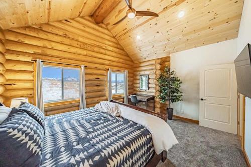 Log Cabin Teton Views & Pets OK - main image