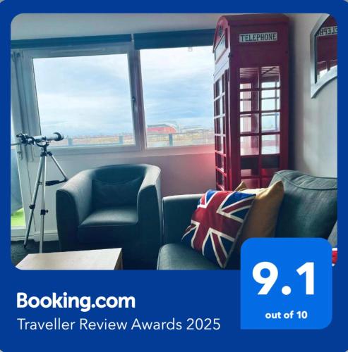 Unique View Of Anfield Stadium - Charming 2 Bedroom Apartment In Liverpool With Parking