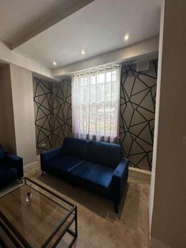 Stunning two bedrooms, London