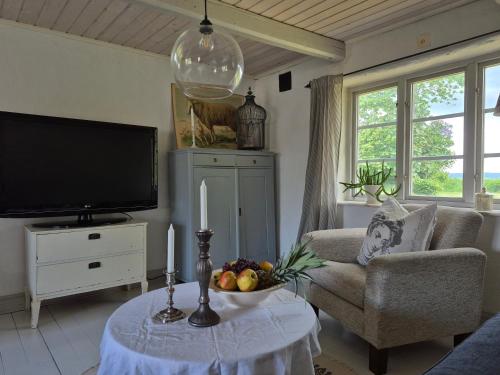 Instalaciones, Karlsborgsgården (Karlsborgsgarden) in Ystad