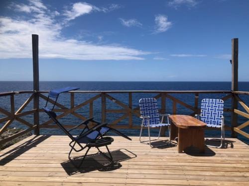 Buitenkant, Real Jamaica - 5 Cabins right beside the sea in Oracabessa