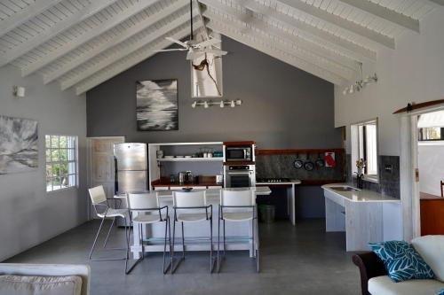 Moonrise Loft Two bedroom house each with en suite bathroom Five min drive to Falmouth Harbor in Freemans Village