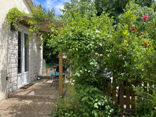 外部景觀, Studio dans les pins in 阿萊斯