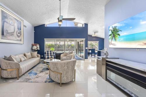 Modern 4BR in Central Wellington- Walk to Shops in Wellington (FL)