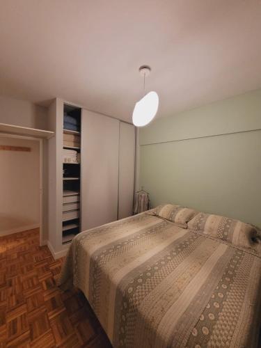 One-Bedroom Apartment image 3