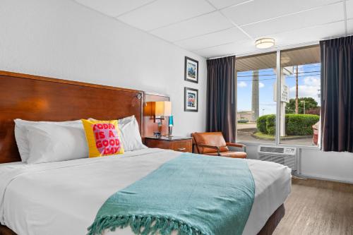 The Retro Hotel