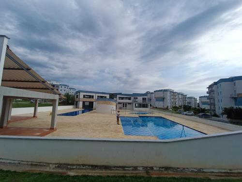 Apartamento hogar para compartir con 3 habitaciones 3 piscinas, turco, sauna, gym y más en Restrepo Meta