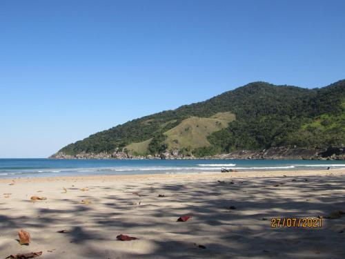 Suíte casal privativa com varanda praia do Bonete, Ilhabela (Suite casal privativa com varanda praia do Bonete, Ilhabela) in หาดโบเนเต