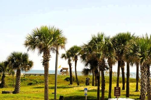 Oceanview Lodge - Saint Augustine in Vilano Beach