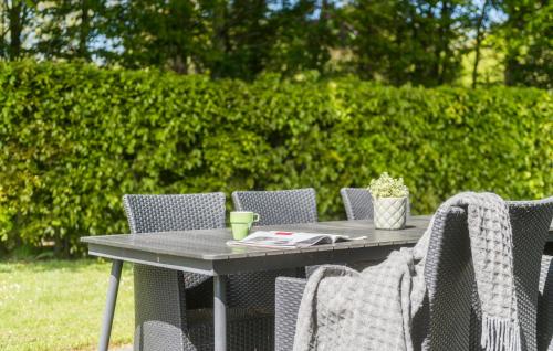 Exterior view, 3 Bedroom Nice Home In Hemmet in Falen