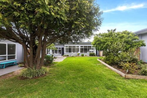 Rosebud Beachfront Haven Coastal Bliss Two in Capel Sound