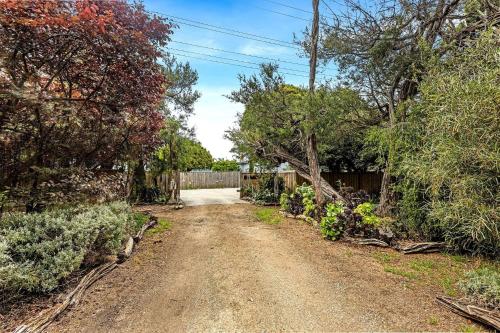 Rosebud Beachfront Haven Coastal Bliss Two in Capel Sound