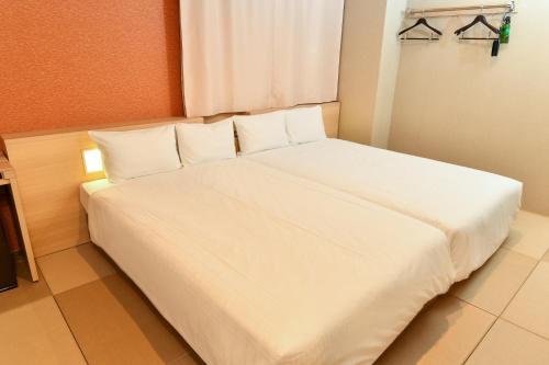 Executive Twin Room with Tatami Floor image 8