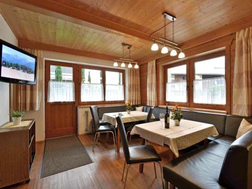 Apartment in Fügen near Spieljoch Ski Lift, Fügen (zdjęcie 2)