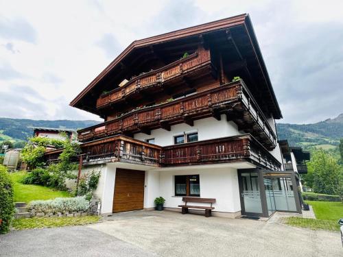 Apartment in Fügen near Spieljoch Ski Lift, Fügen (zdjęcie 6)