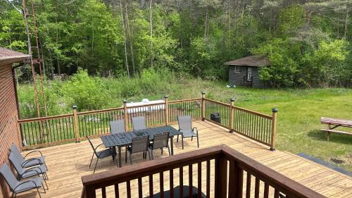 Newly renovated luxury villa in Stouffville, ON in Whitchurch-Stouffville (ON)