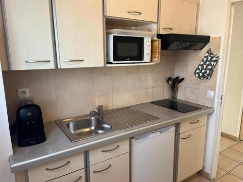 Appartement Saint-Raphaël 2 pièces 4 personnes - FR-1-466A-17 - image 3