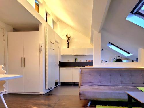 Cosy flat, central location, Брюссель (фото 7)