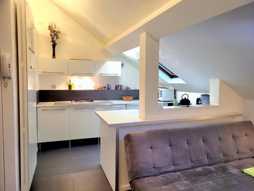 Cosy flat, central location, Брюссель (фото 8)