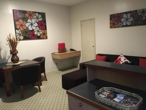 Victoria Palms Hotel in Suva