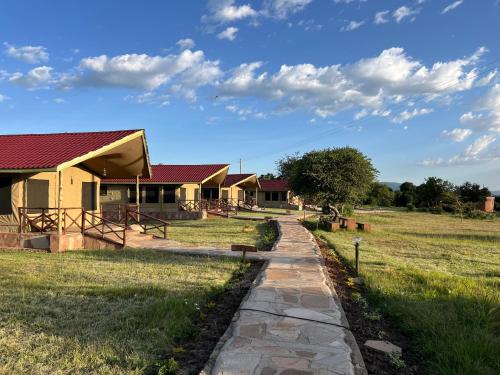 Maasai Heritage Eco Camp – khách sạn tại Narok