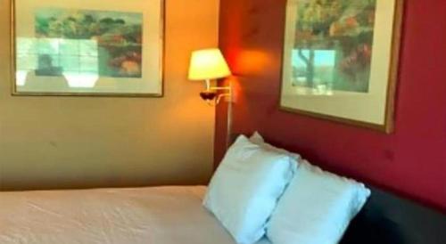 OYO Hotel Georgia near Fairburn/Atlanta – Union City, GA