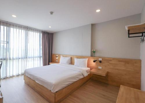 อีซี โฮเทล (Esy Hotel) in ลำพูน