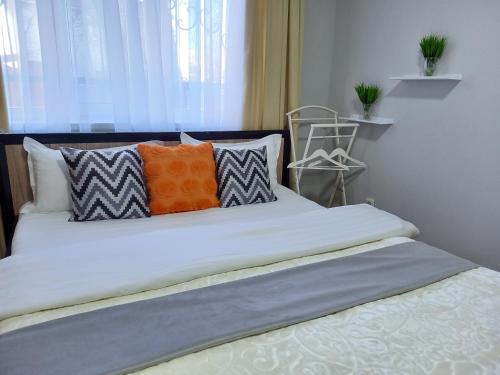 Звёздное Трио, Aktobe (fotografie 9)