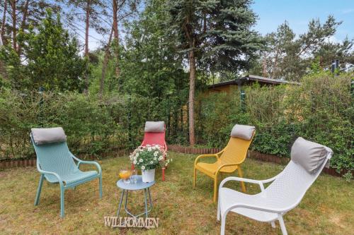 花園, Waldbungalow mit WLAN und Terrasse in Seenähe-Hund willkommen (Waldbungalow mit WLAN und Terrasse in Seenahe-Hund willkommen) in 戈門