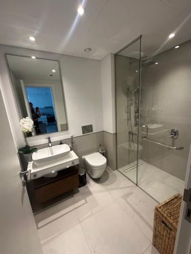 Brand new apartment next to Burj Al Arb in The World Islands