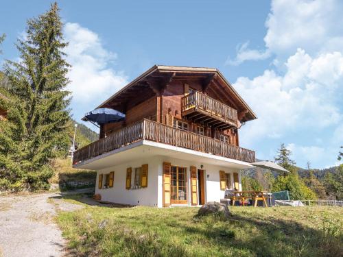 Chalet Verrel near Aletsch Ski Gondolas in Fiesch, Schweiz
