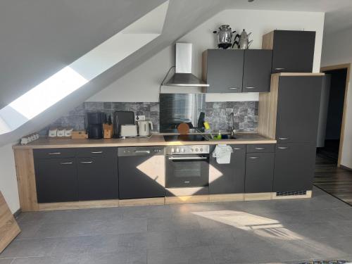 Kitchen, Wunderschone und helle Wohnung in Buttelborn