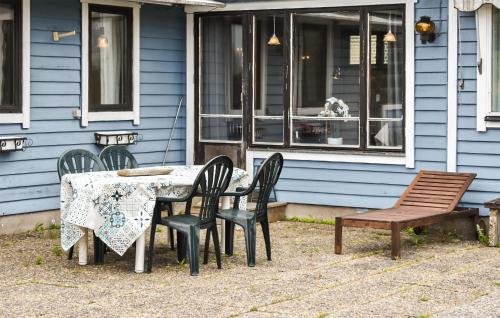 A szálláshely kívülről, 2 Bedroom Beautiful Home In Västerlanda (2 Bedroom Beautiful Home In Vasterlanda) in Vasterlanda