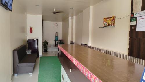 Chetan Executive in Jadhav wadi