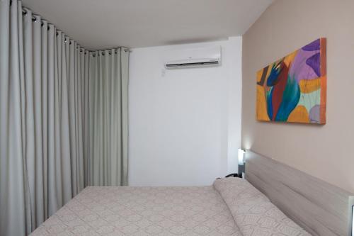 Stop Inn Plus Pampulha The 4-star Bristol Alameda Business Hotel offers comfort and convenience whether youre on business or holiday in Belo Horizonte. The property features a wide range of facilities to make your stay a p