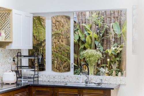 Lang Homestay - Hue near Imperial Tomb of Dong Khanh