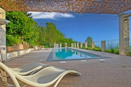 Peponi Classé 4 étoiles - Piscine - Parc des Monts d'Ardèche gîte à louer Gourdon