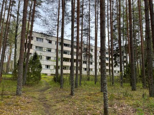 Korter ümbritsetud metsaga (Korter umbritsetud metsaga) in Rõsna