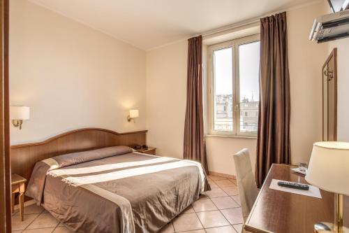 Hotel San Marco - image 8