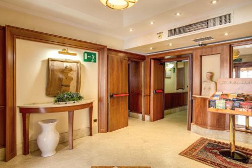 Hotel San Marco - image 14