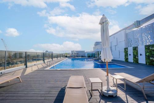 Brand New Luxury Studio, Дубай (фото 4)