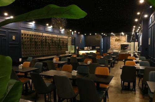 Restaurant, Felix by STX Hotel&Suite in Haeundae-gu