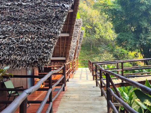 Зовнішній вигляд готелю, Longoza Ecolodge in Andasibe