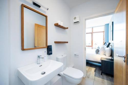 Staycity Aparthotels Dublin Augustine - image 4