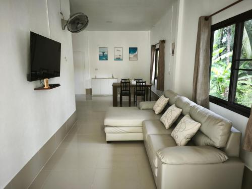 The Secret Garden Homestay Koh Yao Yai thumbnail 4