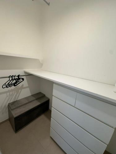 Loft Moderno Monte Senario- Colosseo in 15 Min in Metro, Rome (photo 10)