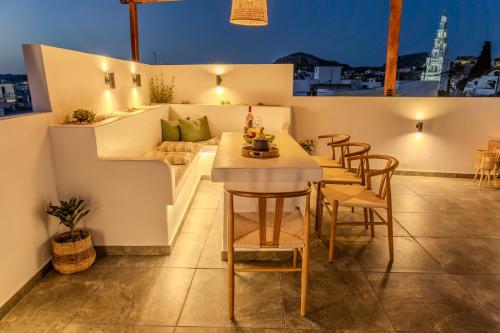 Celestial Acropolis View, Archangelos (Foto 6)